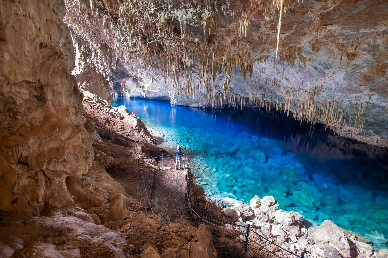 Belezas naturais e rios de águas cristalinas no destino de ecoturismo de Bonito - MS